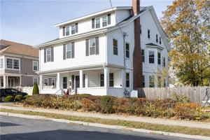 featured image of 131 Washington Ave ##3