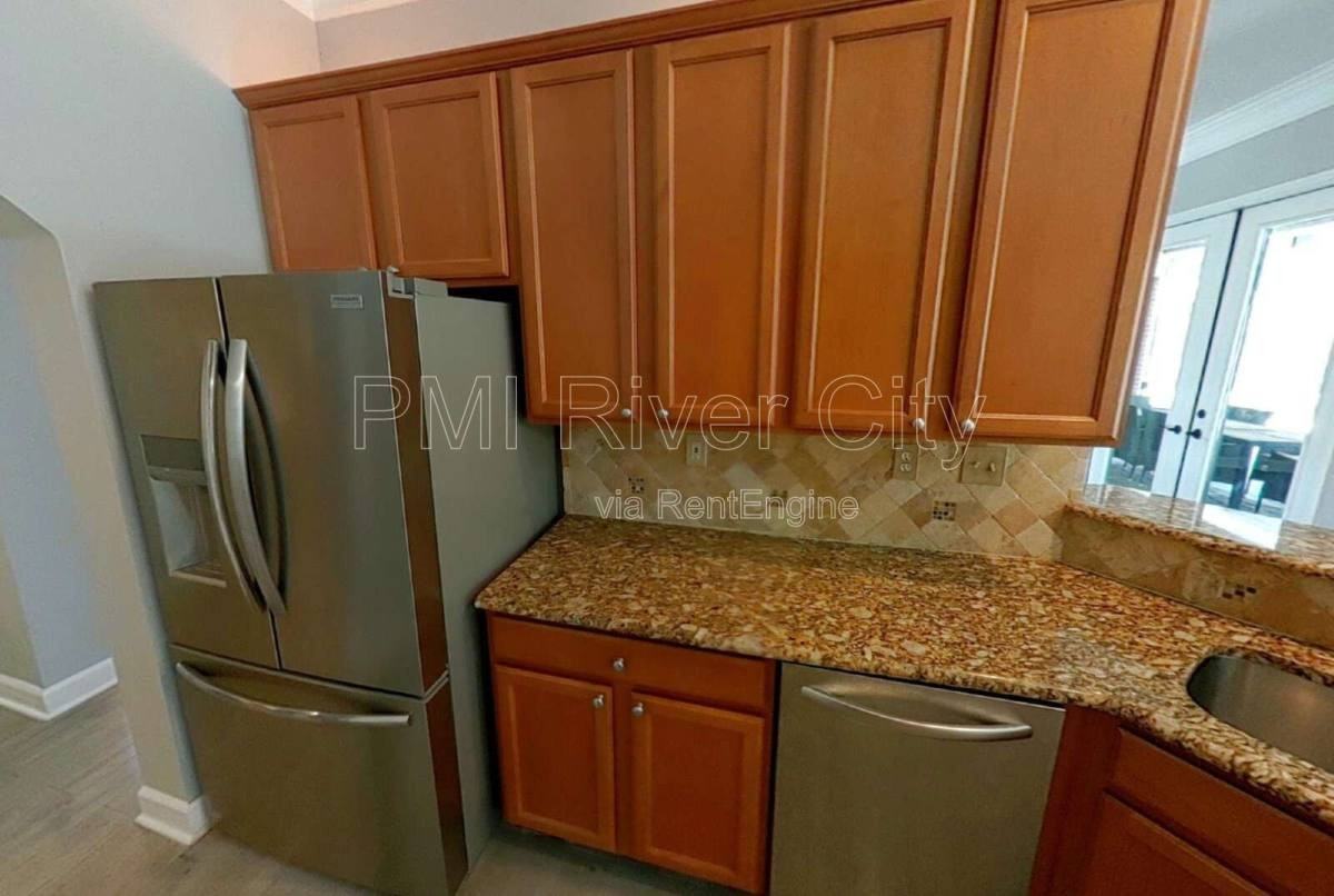 1866 Sentry Oak Ct - Photo 2 of 9
