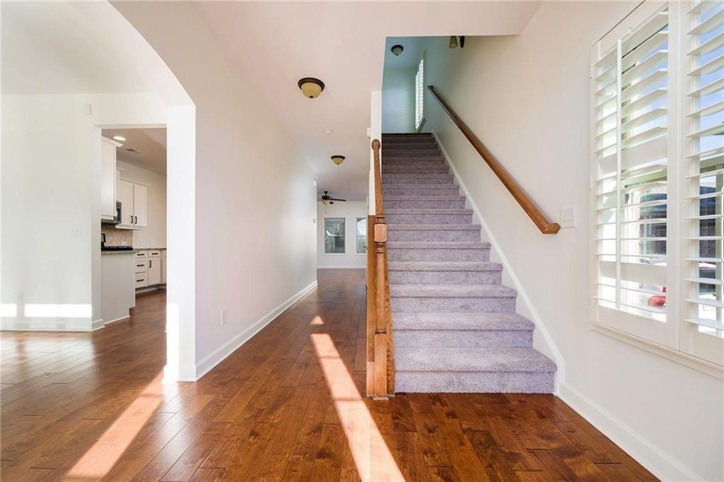 4148 Baverton Dr - Photo 3 of 31