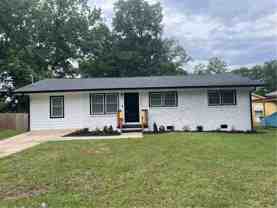 500 Hutchens Rd Se - Photo 1 of 1