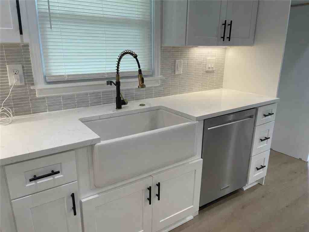 500 Hutchens Rd Se - Photo 5 of 43
