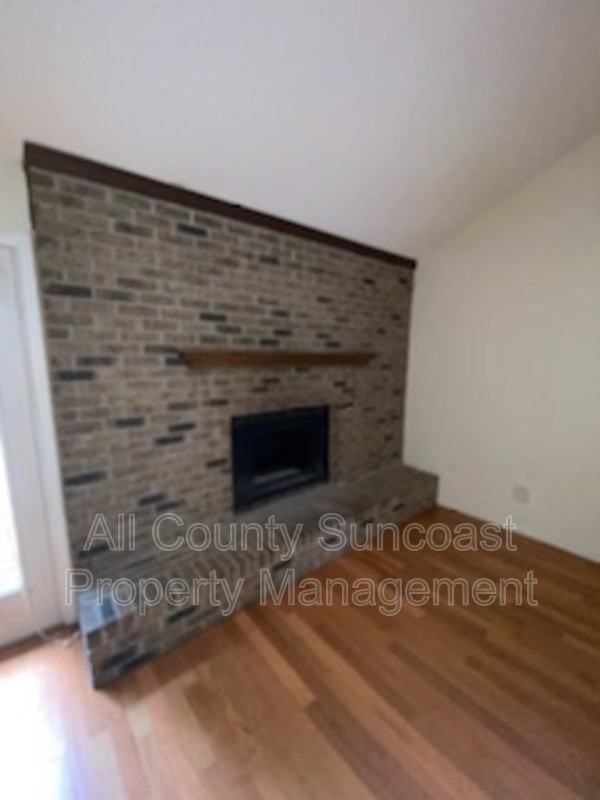 105 Whisper Ct - Photo 5 of 13