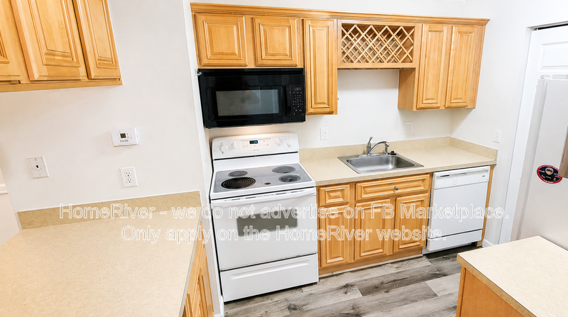 6010 Laketree Ln #H - Photo 2 of 19