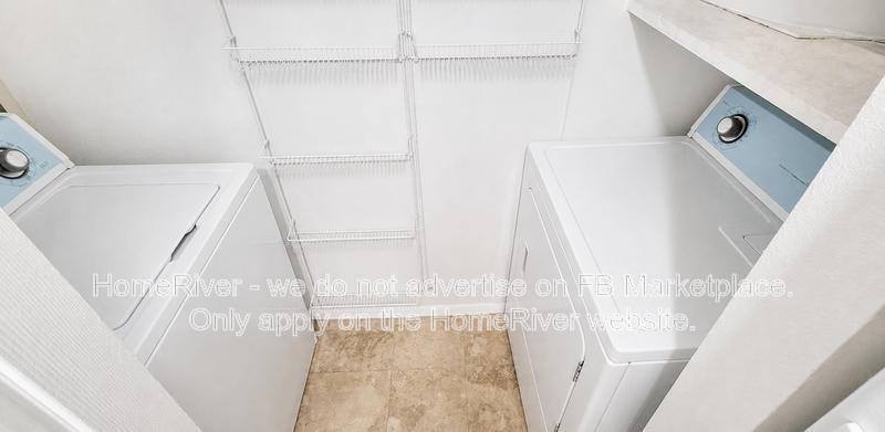 6010 Laketree Ln #H - Photo 3 of 19