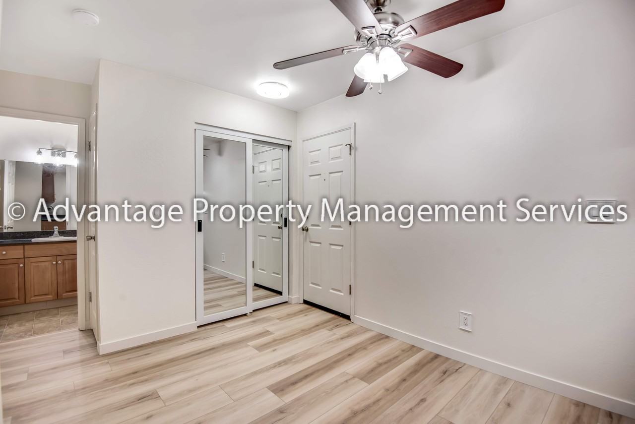 7323 Starward Dr #20 - Photo 5 of 13