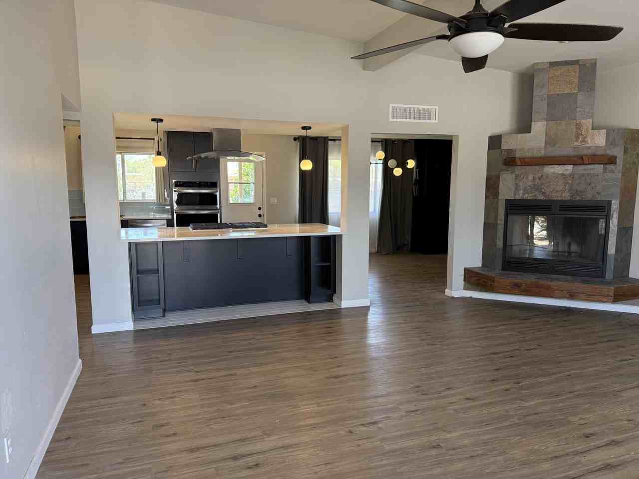 8812 E Shiloh Pl - Photo 3 of 41