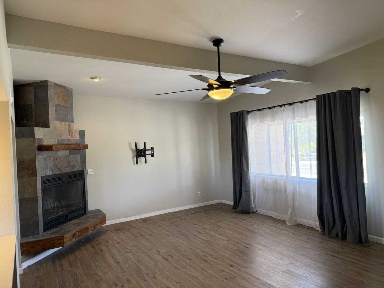 8812 E Shiloh Pl - Photo 5 of 41