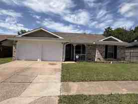 312 Juniper Dr - Photo 1 of 1