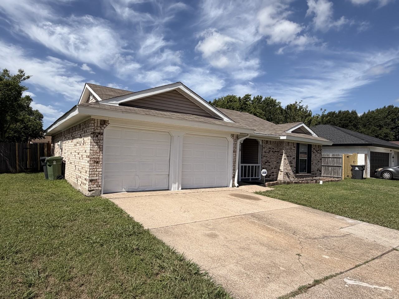 312 Juniper Dr - Photo 2 of 17