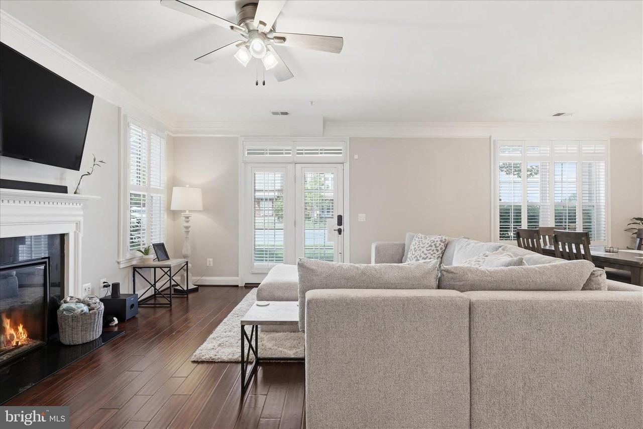 42616 Hardage Ter - Photo 7 of 47
