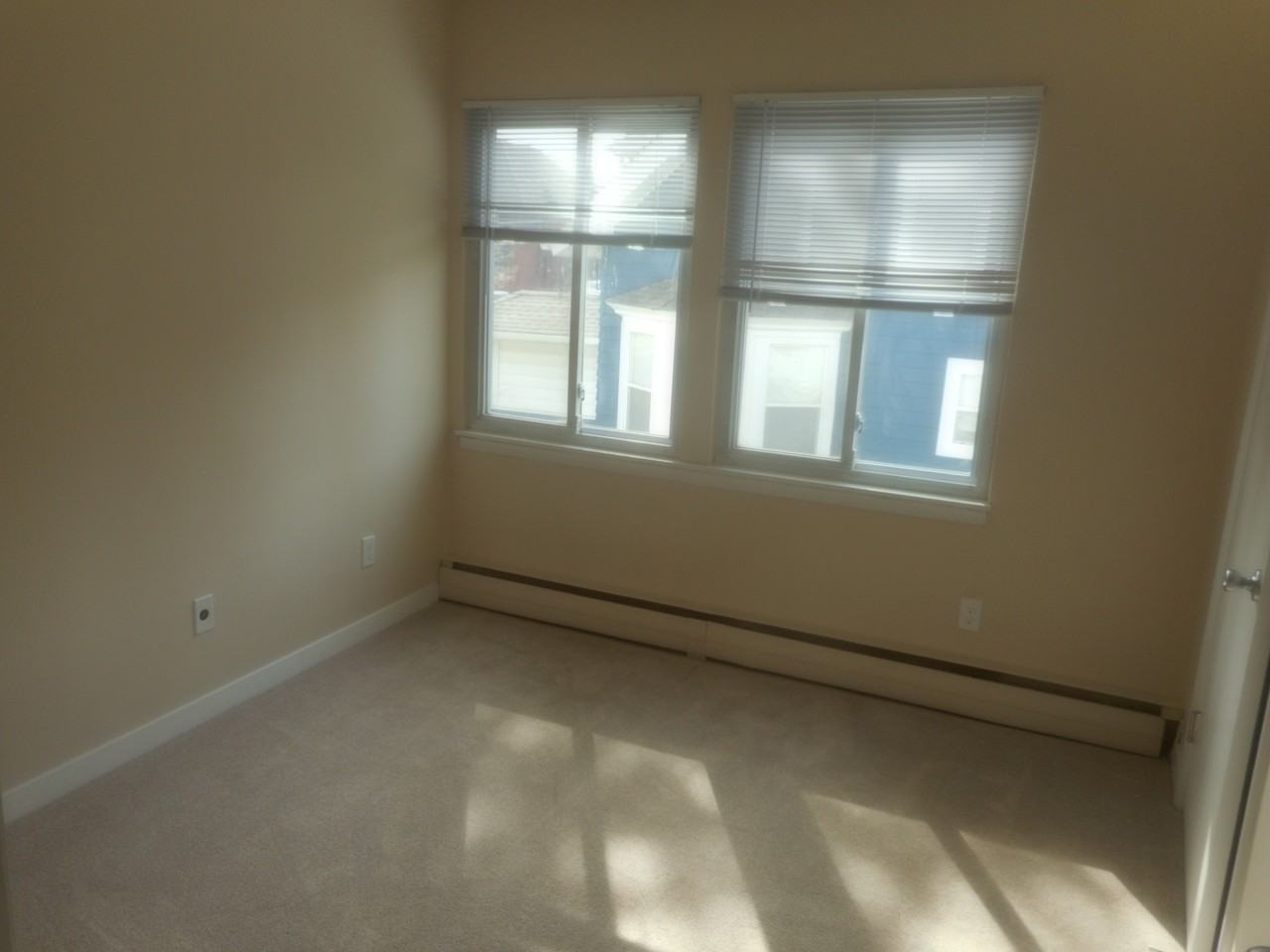 725 Wayzata Blvd E - Photo 5 of 6