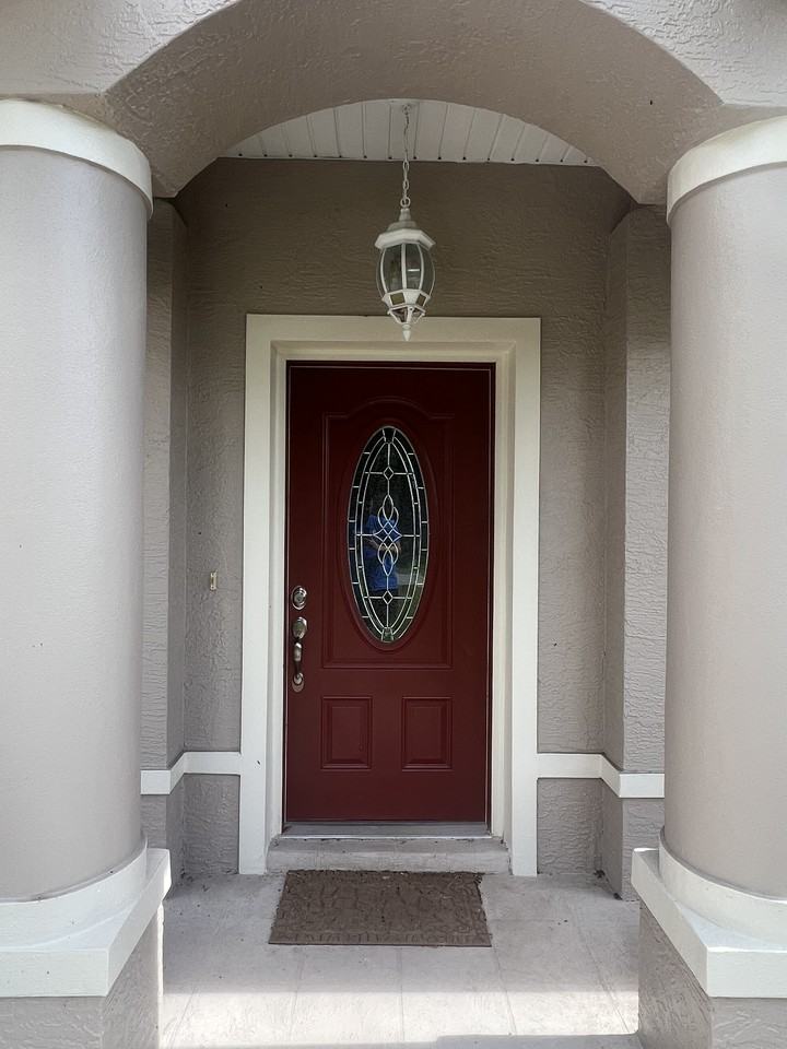 212 E Vermont Ave - Photo 2 of 21