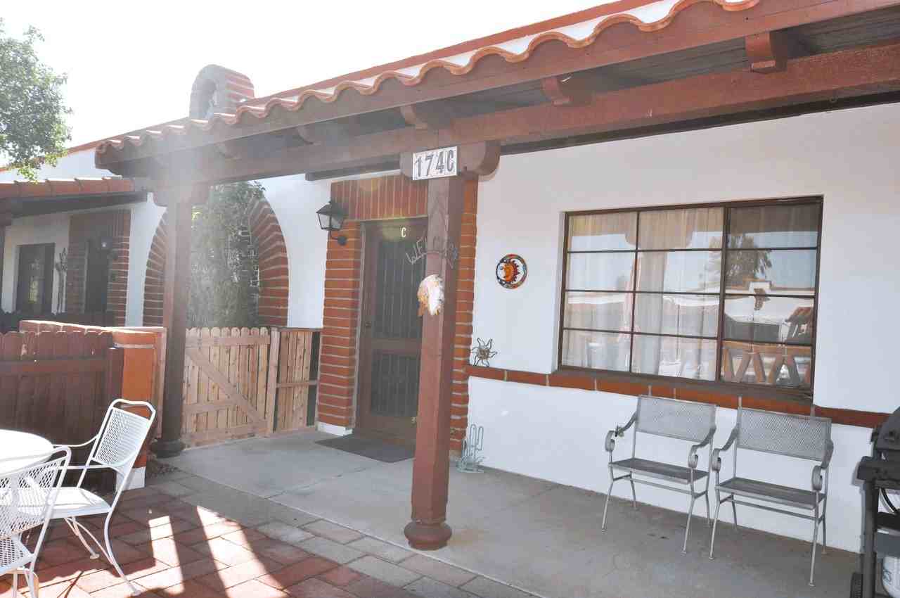 174 S Paseo Tierra #C - Photo 4 of 17