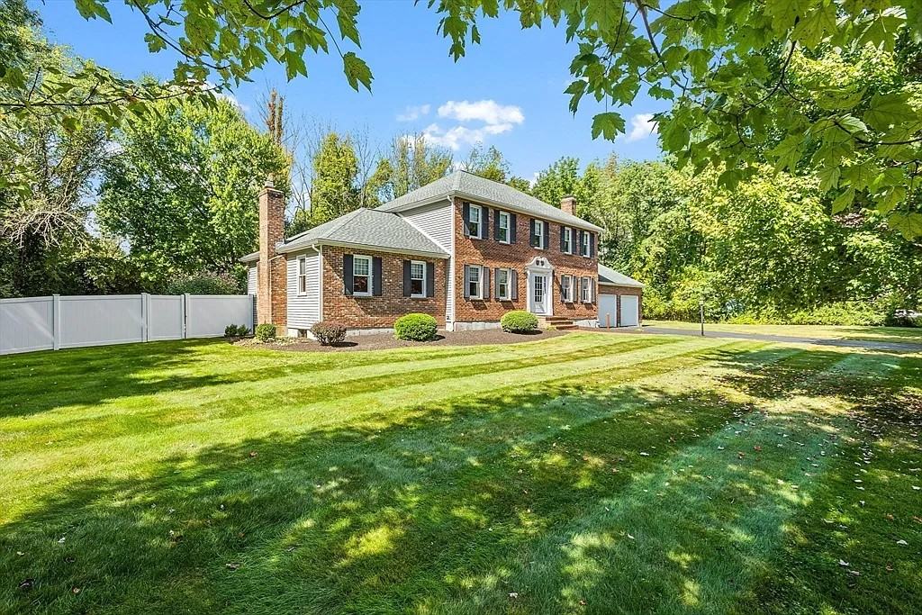 34 Smith Rd - Photo 2 of 11