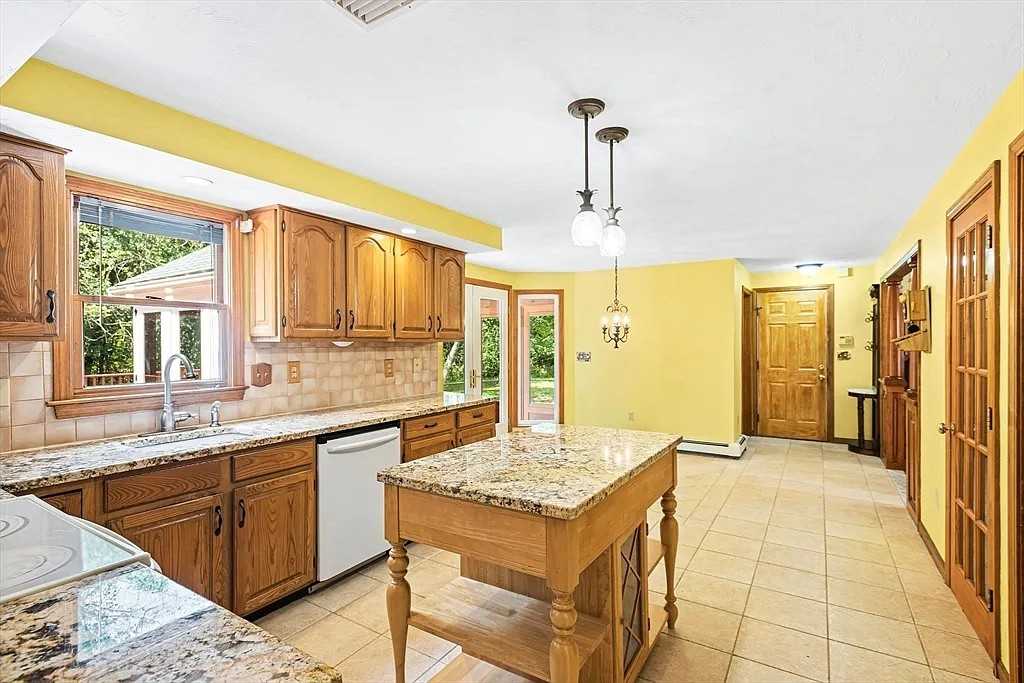 34 Smith Rd - Photo 6 of 11