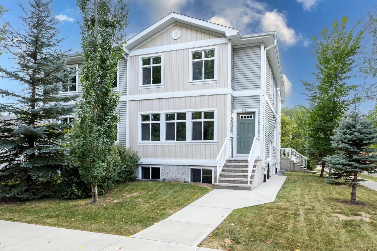 12038 62 St Nw - Photo 3 of 50