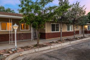 featured image of 8600 Zuni Rd Se