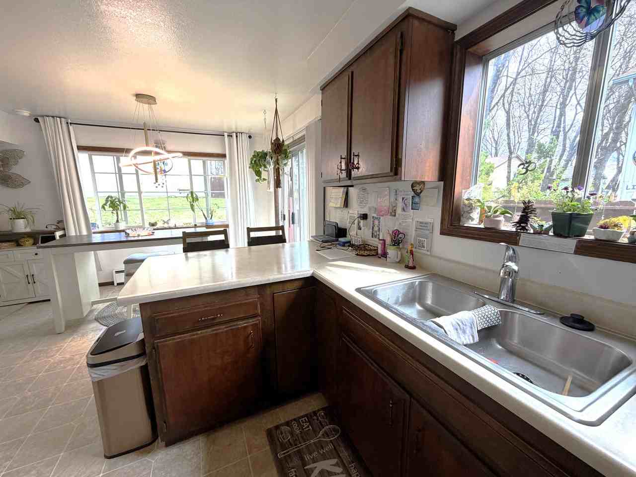 814 Carmen Dr #C - Photo 5 of 18