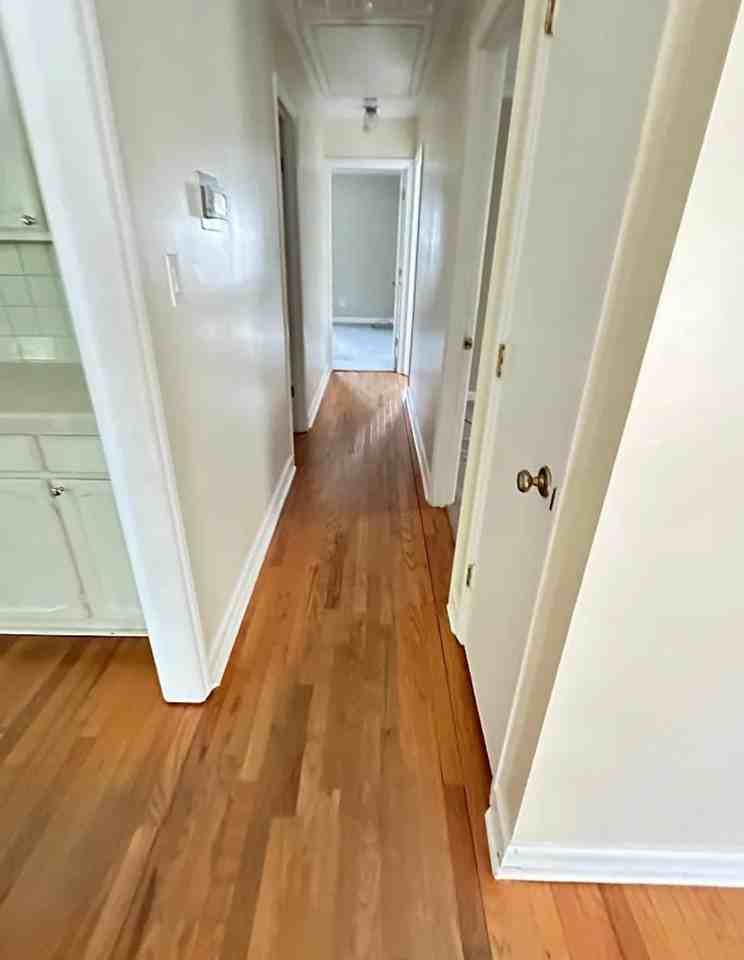 3808 Selwyn Ave - Photo 5 of 9