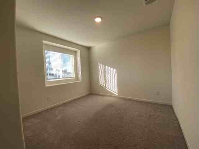 1345 Harvest Glen Way - Photo 7 of 41