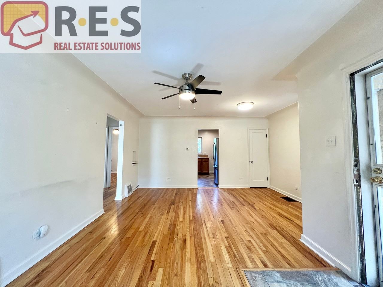 1059 Fillmore St - Photo 7 of 18