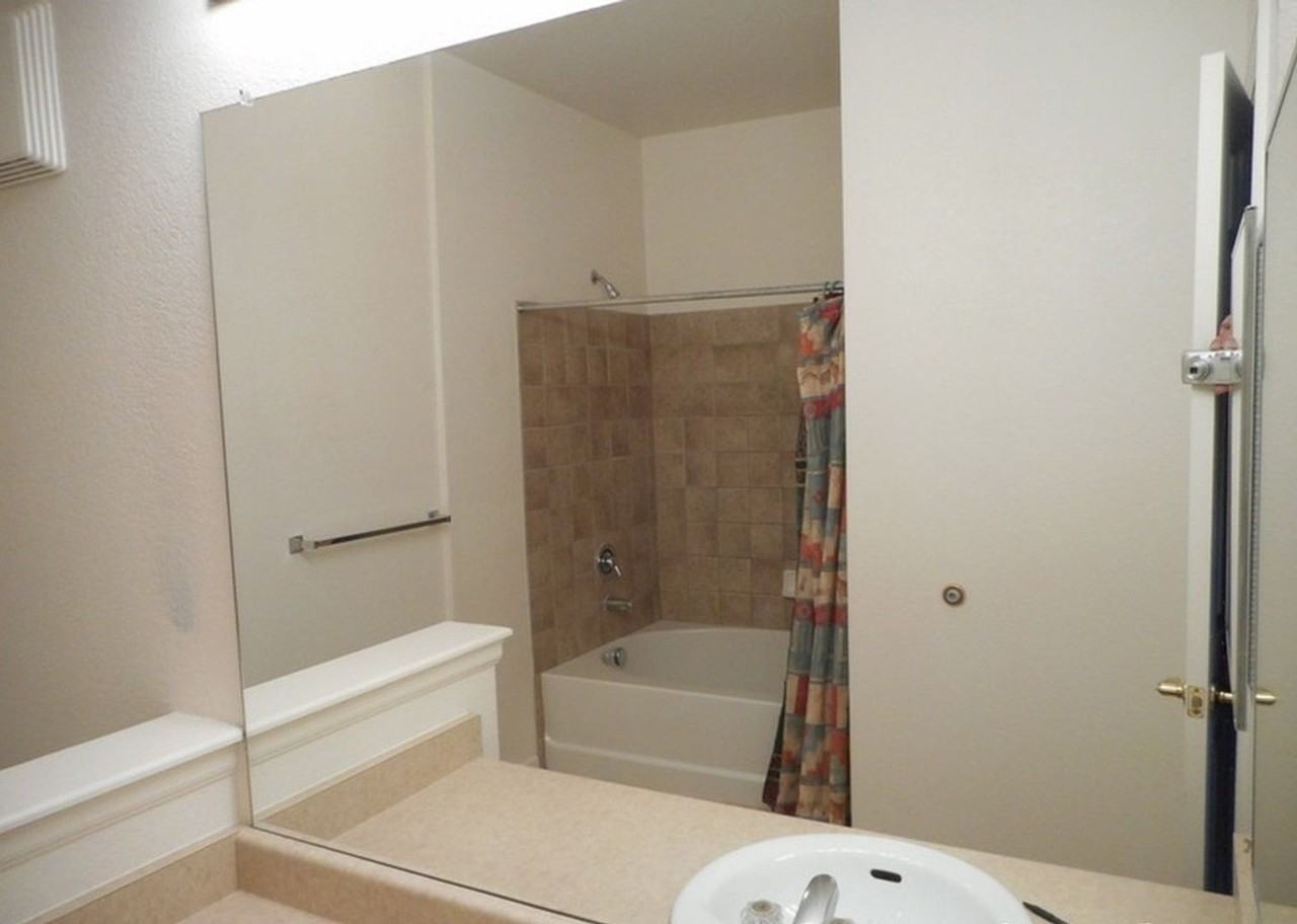 5723 N Gibralter Way #304 - Photo 6 of 17