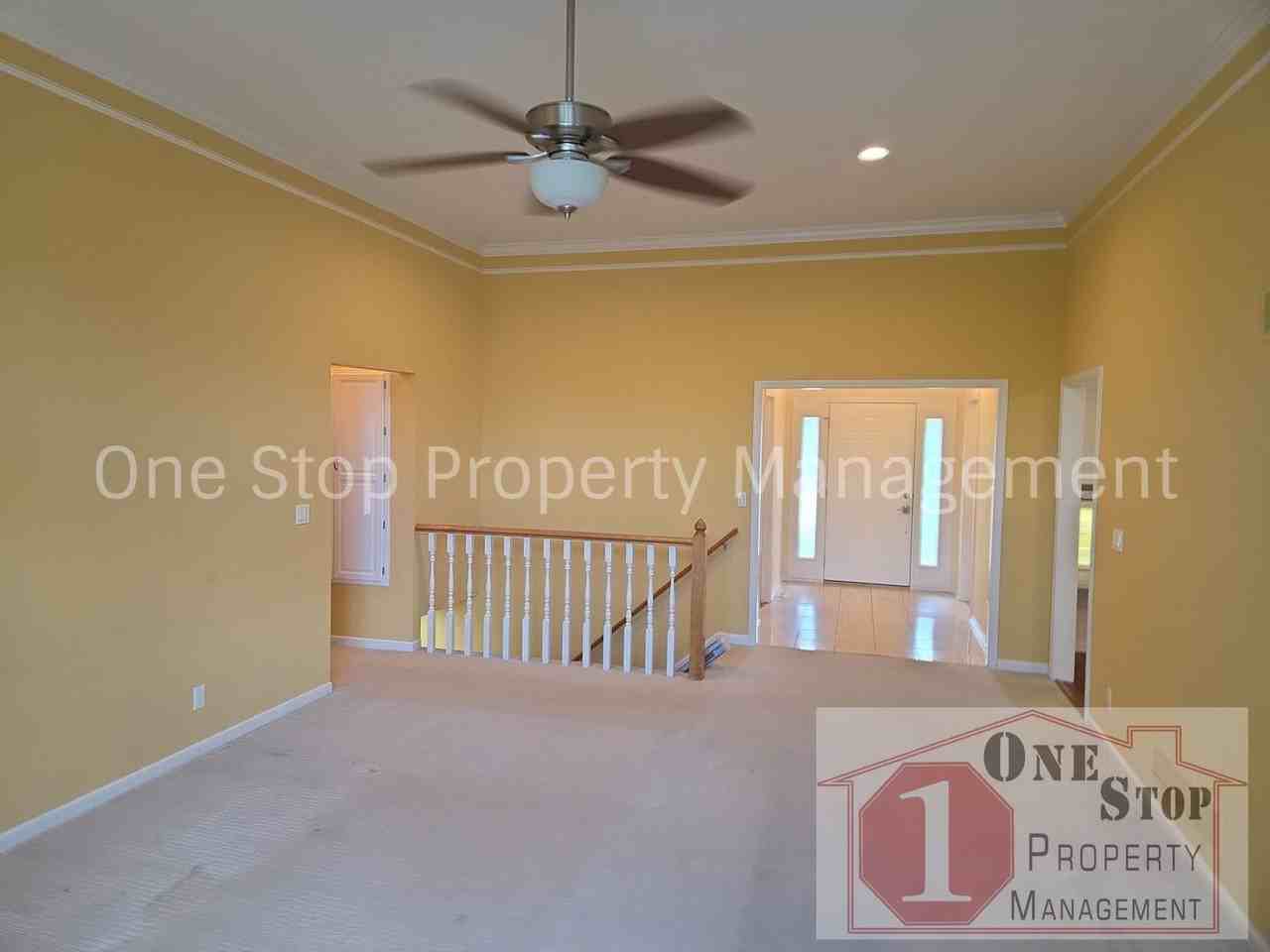 5222 W 121st St - Photo 3 of 25