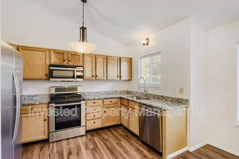 19107 E Bellewood Dr - Photo 4 of 21