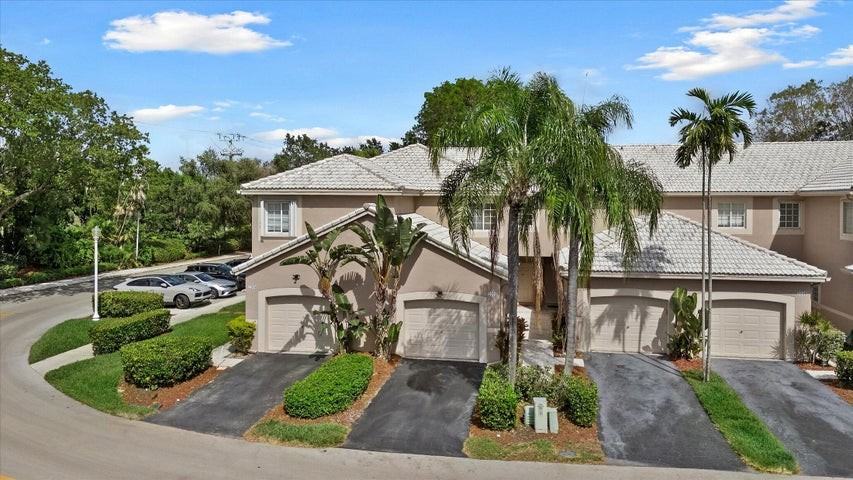 2264 Salerno Circle - Photo 5 of 8