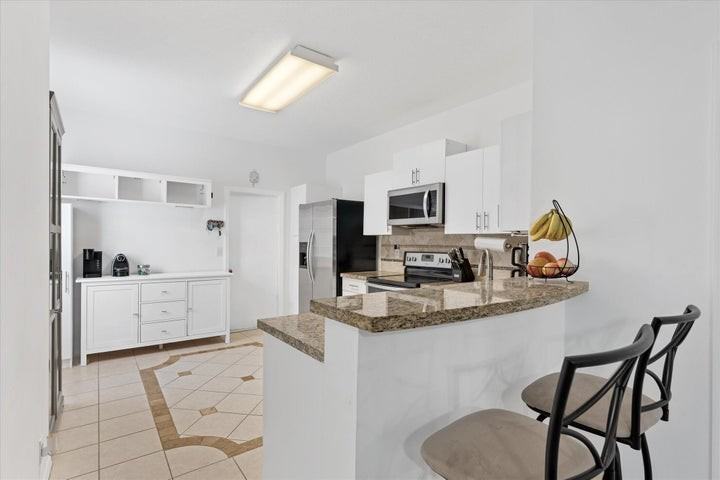 2264 Salerno Circle - Photo 7 of 8