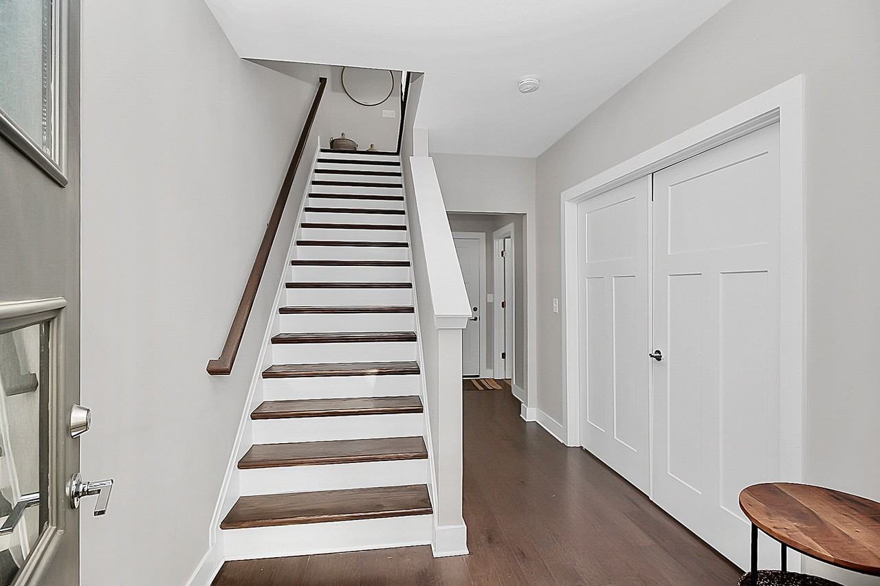 542 Sedgefield Park Dr #542 - Photo 4 of 38