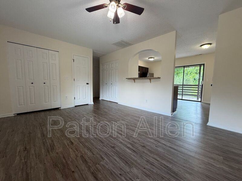 48 Dawnwood Cir - Photo 2 of 23