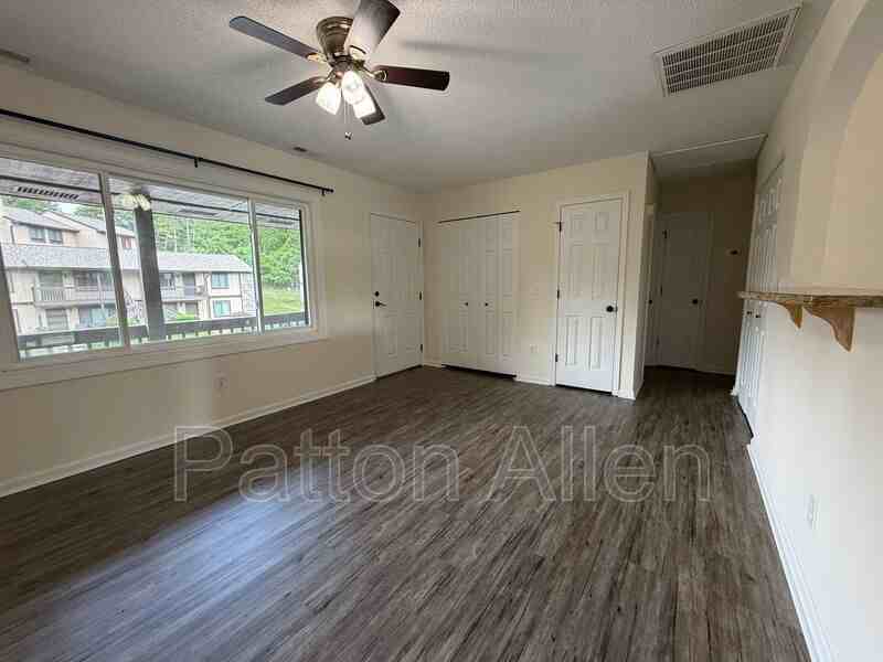 48 Dawnwood Cir - Photo 3 of 23