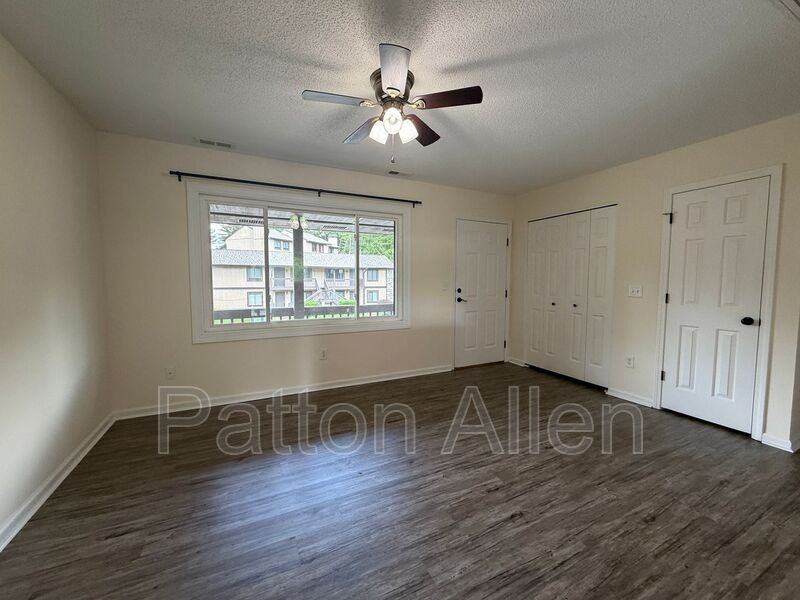 48 Dawnwood Cir - Photo 4 of 23