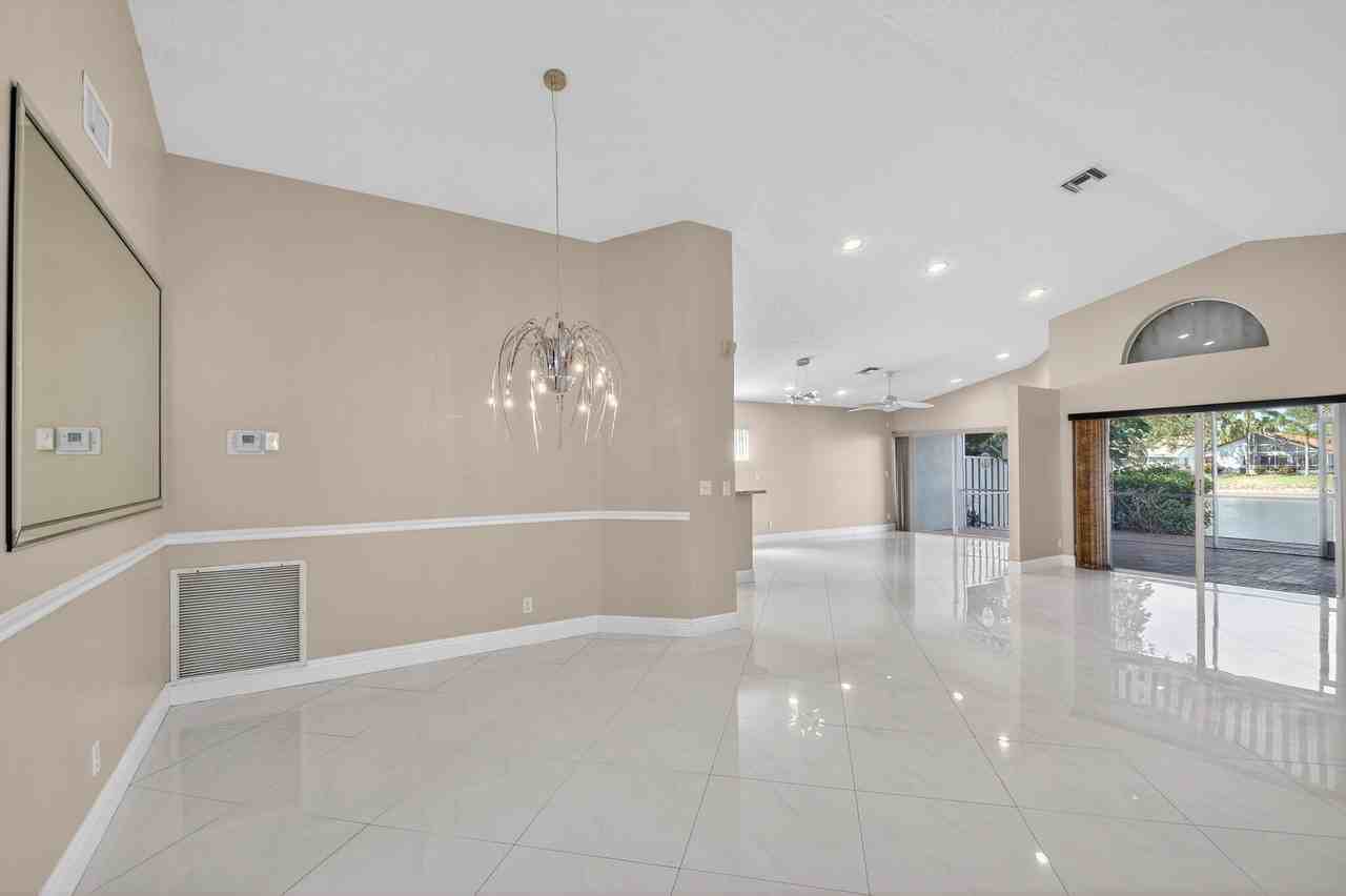 7891 Sailing Shores Terrace - Photo 6 of 8