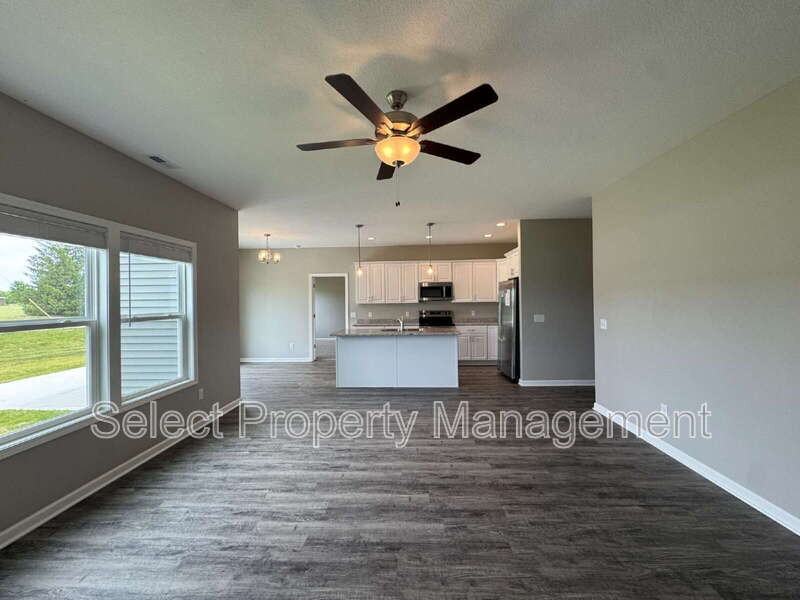 8797 Elmont Cv - Photo 4 of 18