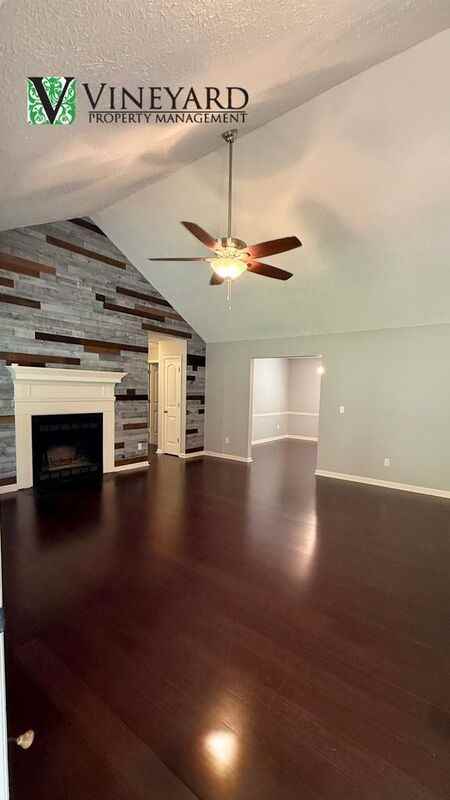 900 Clearbrook Crse Sw - Photo 4 of 36