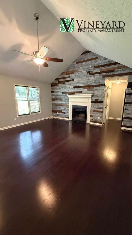 900 Clearbrook Crse Sw - Photo 5 of 36