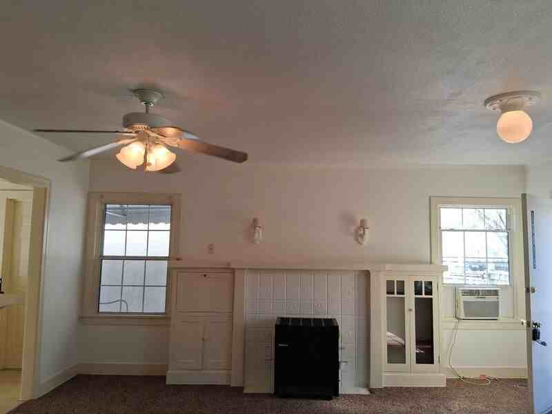 12818 Penn St - Photo 7 of 23