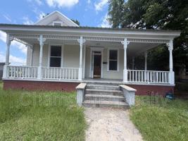 featured image of 707 28th St