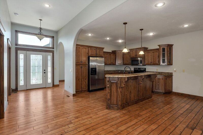 1367 E Siler Pkwy - Photo 3 of 21