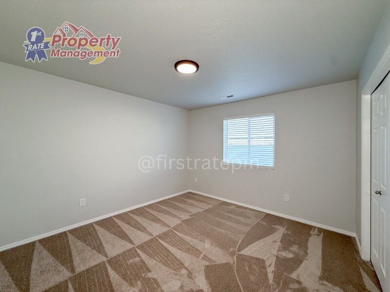 4918 Endicott Dr - Photo 7 of 34