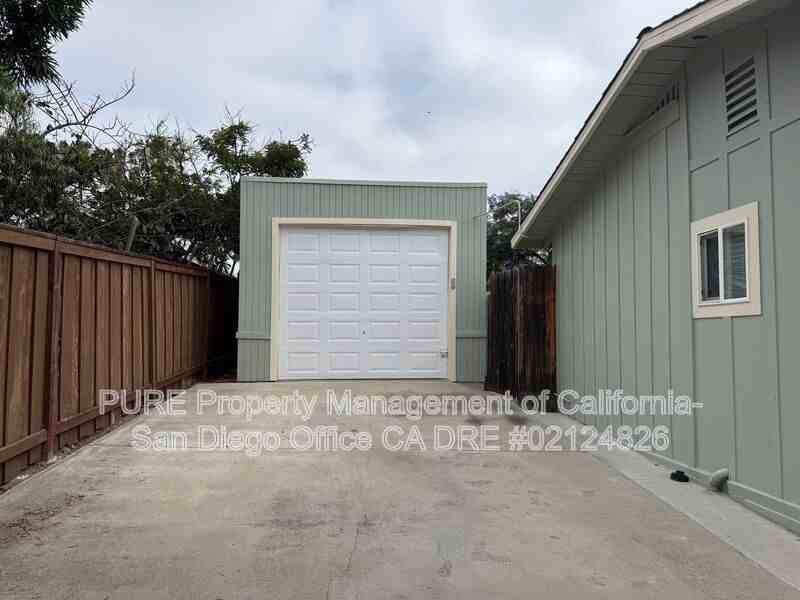 3053 B St - Photo 2 of 19