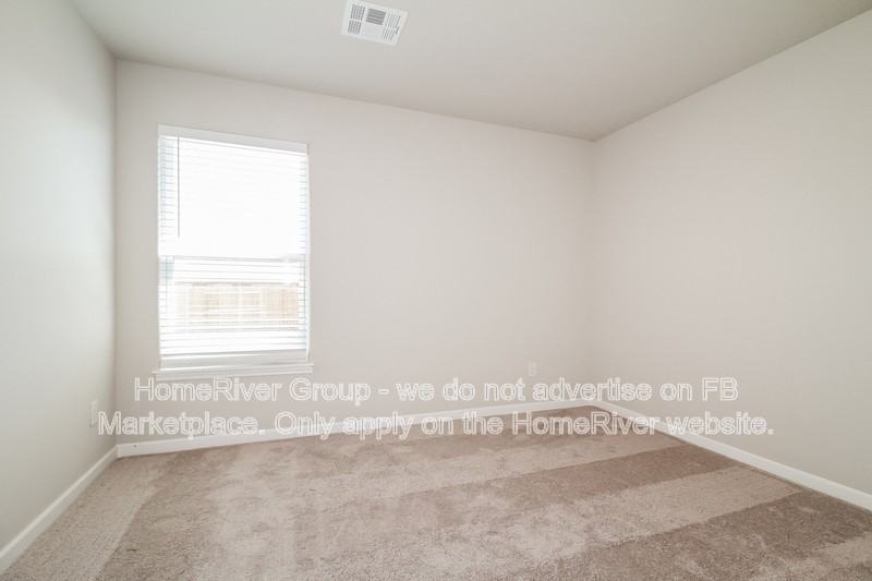 1617 Amaranth Ln - Photo 7 of 20