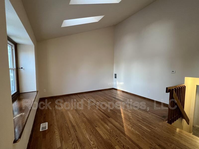 4520 Carmel Dr - Photo 7 of 33