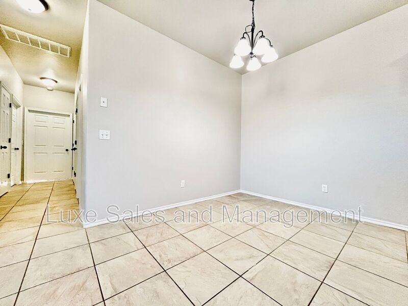 1328 Garden Gate Dr #A - Photo 7 of 16
