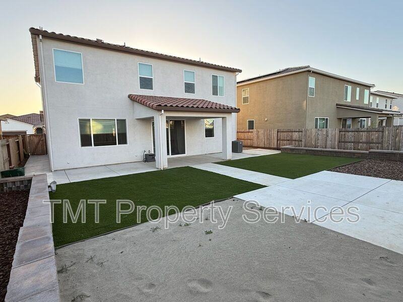 10123 Blue Whale Way - Photo 2 of 24