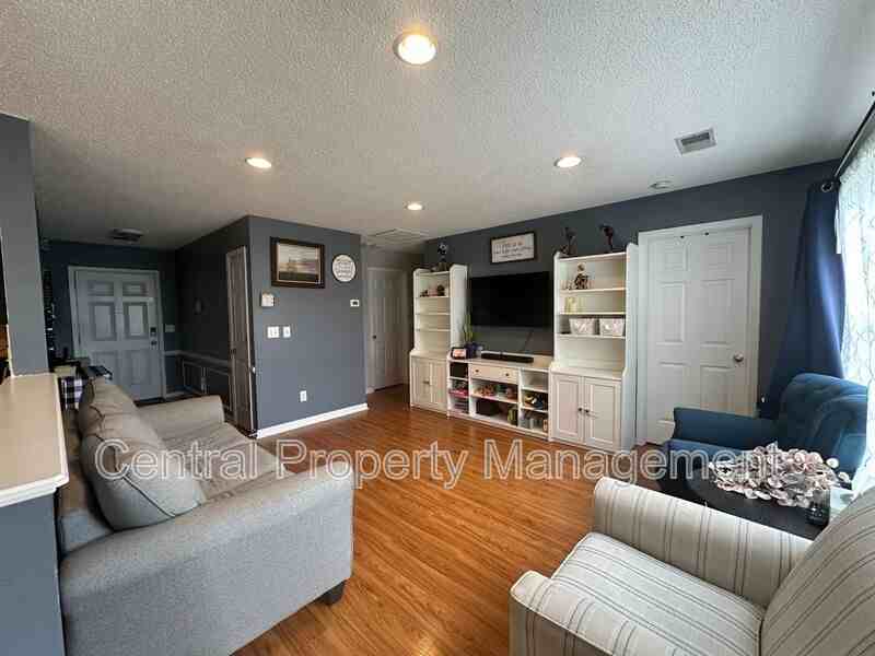 3 Cattle Ct - Photo 3 of 11