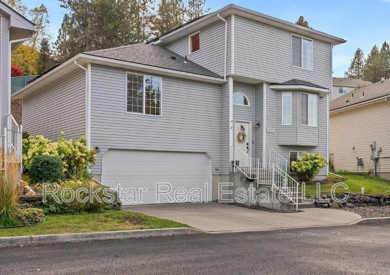 607 W Persimmon Ln - Photo 2 of 35