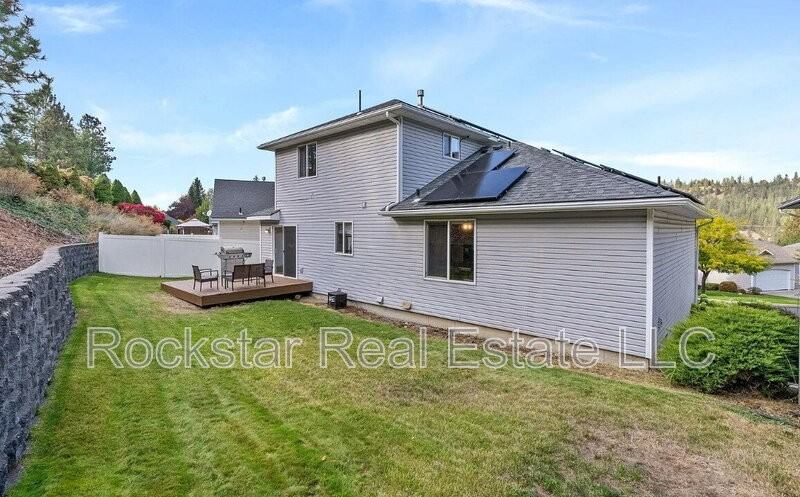 607 W Persimmon Ln - Photo 4 of 35